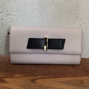 Kate Spade Chain Wallet